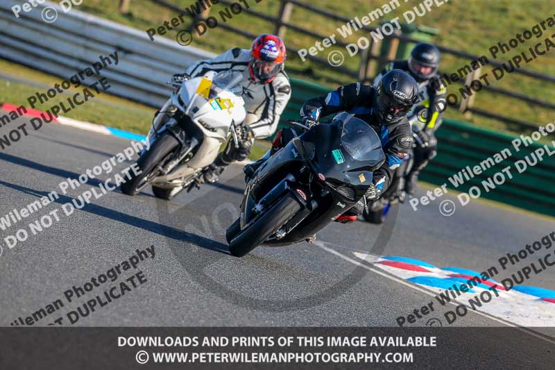 PJM Wedding Photography;enduro digital images;event digital images;eventdigitalimages;mallory park;mallory park photographs;mallory park trackday;mallory park trackday photographs;no limits trackdays;peter wileman photography;racing digital images;trackday digital images;trackday photos